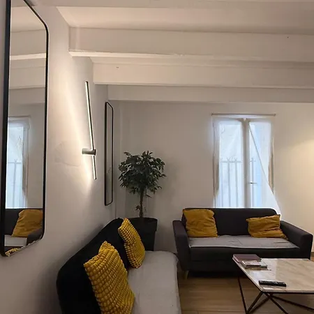 Duplex Independant 5 Couchages Centre شقة ناربون